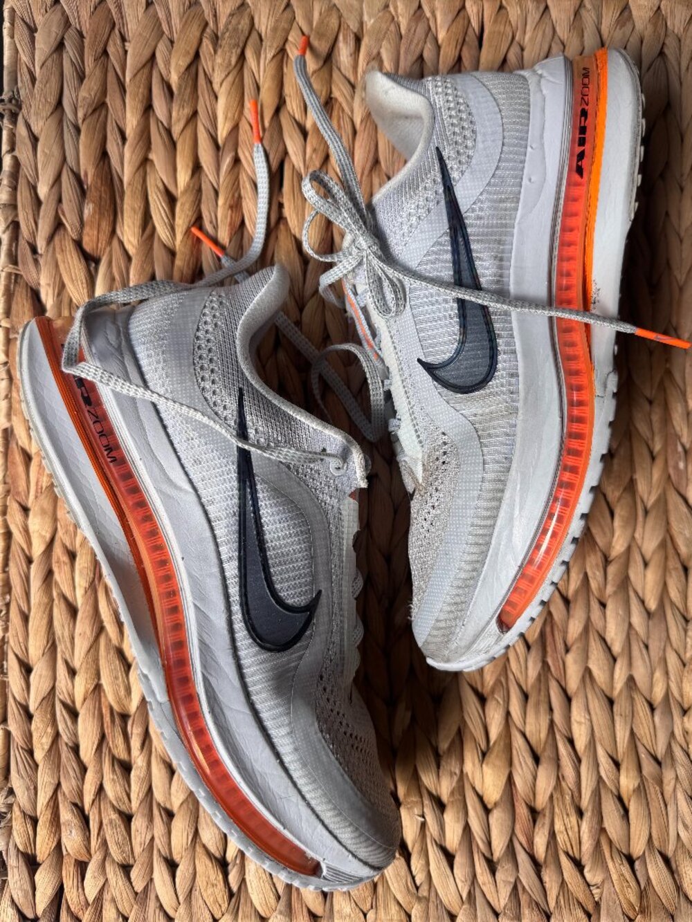 Nike Pegasus Premium Airscape Running Shoes Orange Grey Mens 7.5 Full Air Zoom